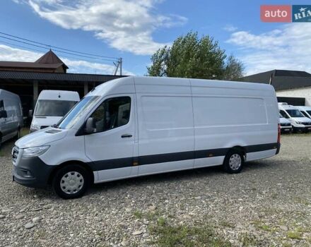 Белый Мерседес Sprinter, объемом двигателя 2.2 л и пробегом 194 тыс. км за 28950 $, фото 1 на Automoto.ua