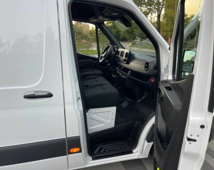 Белый Мерседес Sprinter, объемом двигателя 2.2 л и пробегом 337 тыс. км за 24800 $, фото 21 на Automoto.ua