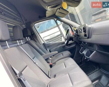 Белый Мерседес Sprinter, объемом двигателя 2.2 л и пробегом 194 тыс. км за 28950 $, фото 33 на Automoto.ua