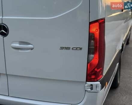 Белый Мерседес Sprinter, объемом двигателя 2.2 л и пробегом 267 тыс. км за 28900 $, фото 41 на Automoto.ua