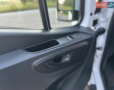 Белый Мерседес Sprinter, объемом двигателя 2.2 л и пробегом 267 тыс. км за 28900 $, фото 22 на Automoto.ua
