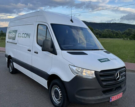 Белый Мерседес Sprinter, объемом двигателя 2.2 л и пробегом 308 тыс. км за 25800 $, фото 2 на Automoto.ua