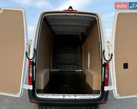 Белый Мерседес Sprinter, объемом двигателя 2.14 л и пробегом 230 тыс. км за 21500 $, фото 31 на Automoto.ua