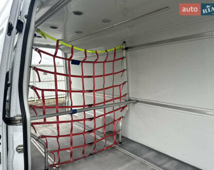 Белый Мерседес Sprinter, объемом двигателя 2.14 л и пробегом 433 тыс. км за 27900 $, фото 18 на Automoto.ua