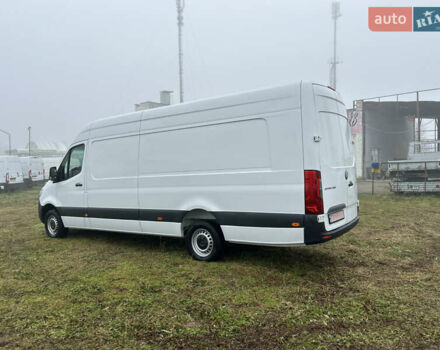 Белый Мерседес Sprinter, объемом двигателя 2.2 л и пробегом 143 тыс. км за 24400 $, фото 8 на Automoto.ua