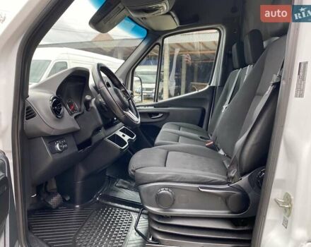 Белый Мерседес Sprinter, объемом двигателя 0 л и пробегом 198 тыс. км за 27850 $, фото 35 на Automoto.ua