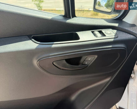 Белый Мерседес Sprinter, объемом двигателя 2.14 л и пробегом 188 тыс. км за 24900 $, фото 10 на Automoto.ua