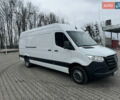 Белый Мерседес Sprinter, объемом двигателя 2.2 л и пробегом 340 тыс. км за 31900 $, фото 3 на Automoto.ua