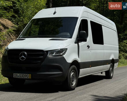 Белый Мерседес Sprinter, объемом двигателя 2.99 л и пробегом 127 тыс. км за 41000 $, фото 4 на Automoto.ua