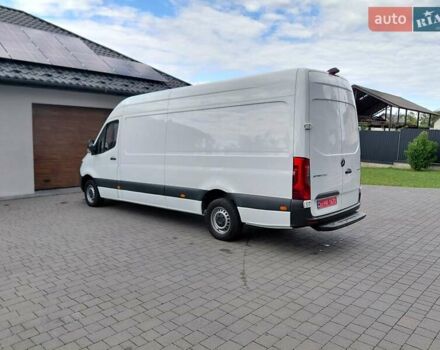 Белый Мерседес Sprinter, объемом двигателя 3 л и пробегом 361 тыс. км за 34000 $, фото 9 на Automoto.ua