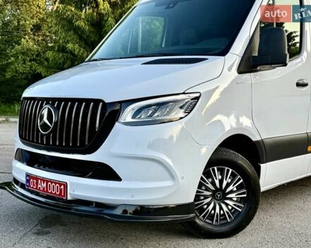 Белый Мерседес Sprinter, объемом двигателя 0 л и пробегом 290 тыс. км за 25000 $, фото 69 на Automoto.ua