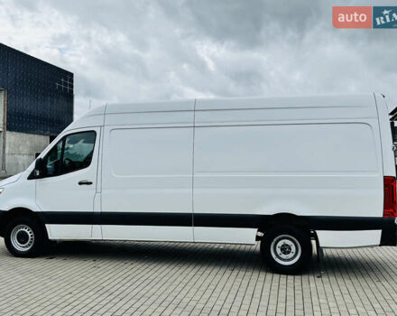 Белый Мерседес Sprinter, объемом двигателя 3 л и пробегом 280 тыс. км за 36700 $, фото 9 на Automoto.ua