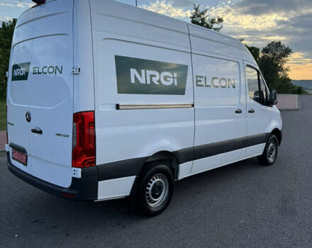 Белый Мерседес Sprinter, объемом двигателя 2.2 л и пробегом 308 тыс. км за 25800 $, фото 3 на Automoto.ua