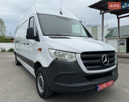 Белый Мерседес Sprinter, объемом двигателя 2.2 л и пробегом 276 тыс. км за 26800 $, фото 4 на Automoto.ua