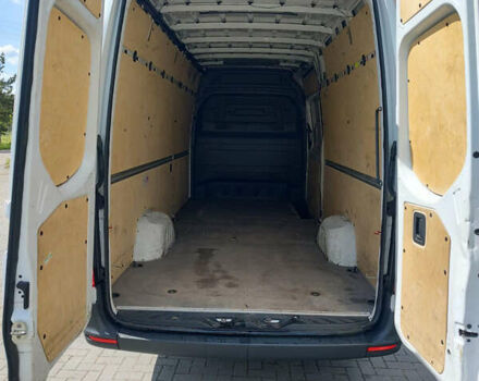 Белый Мерседес Sprinter, объемом двигателя 2.14 л и пробегом 228 тыс. км за 23999 $, фото 13 на Automoto.ua