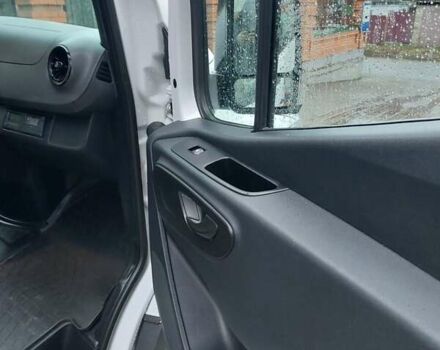 Белый Мерседес Sprinter, объемом двигателя 2.2 л и пробегом 297 тыс. км за 26700 $, фото 18 на Automoto.ua