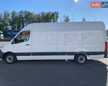 Белый Мерседес Sprinter, объемом двигателя 2.1 л и пробегом 350 тыс. км за 24300 $, фото 14 на Automoto.ua