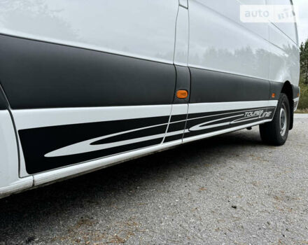 Белый Мерседес Sprinter, объемом двигателя 2.14 л и пробегом 230 тыс. км за 26900 $, фото 12 на Automoto.ua