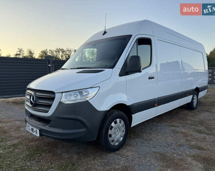 Белый Мерседес Sprinter, объемом двигателя 2.2 л и пробегом 212 тыс. км за 30800 $, фото 5 на Automoto.ua