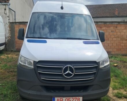 Белый Мерседес Sprinter, объемом двигателя 2.3 л и пробегом 280 тыс. км за 19000 $, фото 3 на Automoto.ua