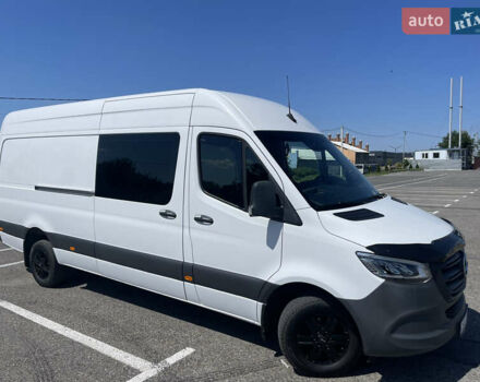 Белый Мерседес Sprinter, объемом двигателя 2.2 л и пробегом 280 тыс. км за 47500 $, фото 3 на Automoto.ua