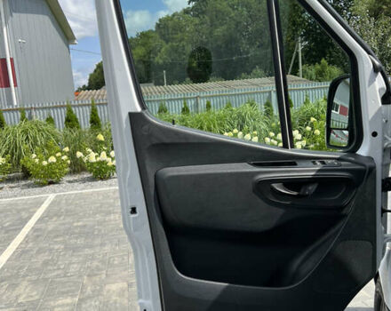 Белый Мерседес Sprinter, объемом двигателя 2.2 л и пробегом 279 тыс. км за 23800 $, фото 18 на Automoto.ua
