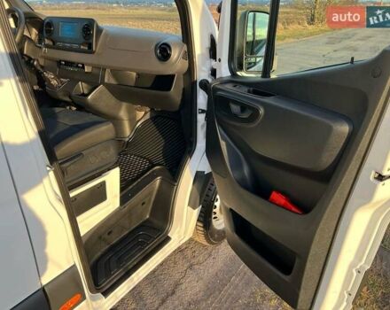 Белый Мерседес Sprinter, объемом двигателя 2.14 л и пробегом 219 тыс. км за 29499 $, фото 76 на Automoto.ua
