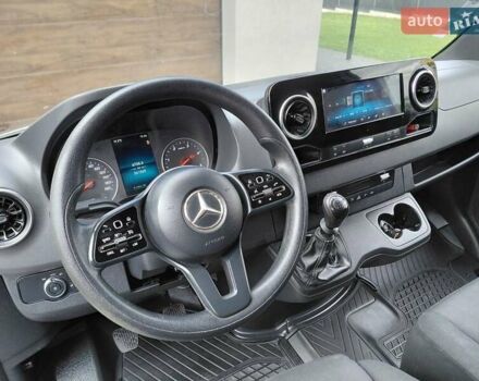 Белый Мерседес Sprinter, объемом двигателя 3 л и пробегом 361 тыс. км за 34000 $, фото 15 на Automoto.ua