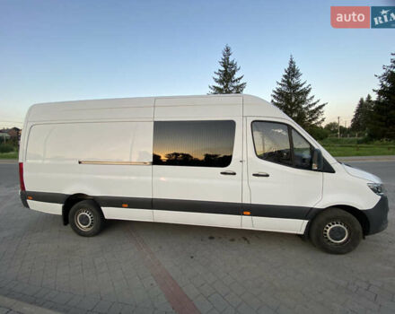 Белый Мерседес Sprinter, объемом двигателя 2.1 л и пробегом 38 тыс. км за 41000 $, фото 6 на Automoto.ua
