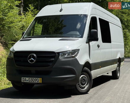 Белый Мерседес Sprinter, объемом двигателя 2.99 л и пробегом 127 тыс. км за 41000 $, фото 1 на Automoto.ua