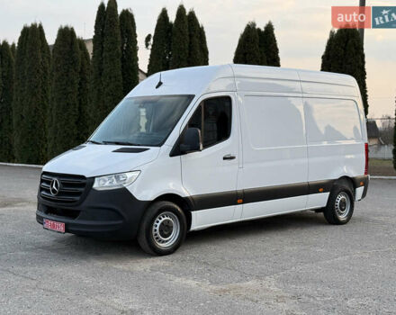 Белый Мерседес Sprinter, объемом двигателя 2.14 л и пробегом 230 тыс. км за 21500 $, фото 4 на Automoto.ua