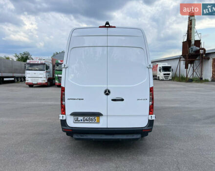 Белый Мерседес Sprinter, объемом двигателя 2.2 л и пробегом 230 тыс. км за 22699 $, фото 7 на Automoto.ua
