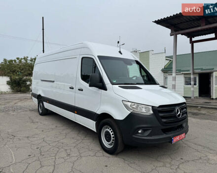 Белый Мерседес Sprinter, объемом двигателя 2.2 л и пробегом 245 тыс. км за 26900 $, фото 3 на Automoto.ua