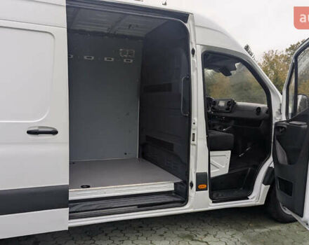 Белый Мерседес Sprinter, объемом двигателя 0 л и пробегом 212 тыс. км за 24200 $, фото 22 на Automoto.ua