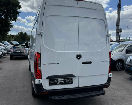 Белый Мерседес Sprinter, объемом двигателя 2.2 л и пробегом 436 тыс. км за 25900 $, фото 5 на Automoto.ua