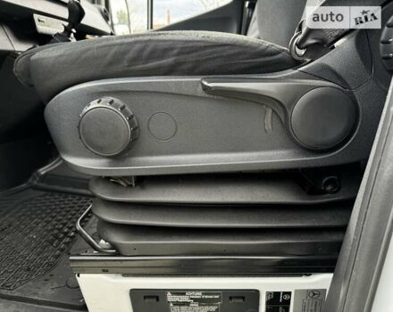 Белый Мерседес Sprinter, объемом двигателя 3 л и пробегом 260 тыс. км за 34850 $, фото 15 на Automoto.ua
