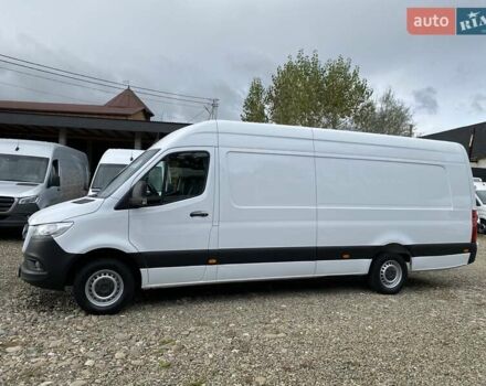 Белый Мерседес Sprinter, объемом двигателя 2.2 л и пробегом 193 тыс. км за 22850 $, фото 9 на Automoto.ua