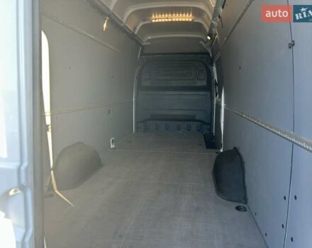 Білий Мерседес Sprinter, об'ємом двигуна 0 л та пробігом 49 тис. км за 68500 $, фото 5 на Automoto.ua