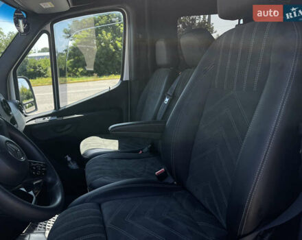 Белый Мерседес Sprinter, объемом двигателя 2.2 л и пробегом 280 тыс. км за 47500 $, фото 11 на Automoto.ua