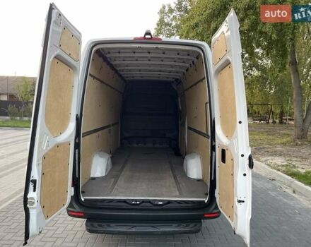 Белый Мерседес Sprinter, объемом двигателя 2.14 л и пробегом 337 тыс. км за 24800 $, фото 8 на Automoto.ua