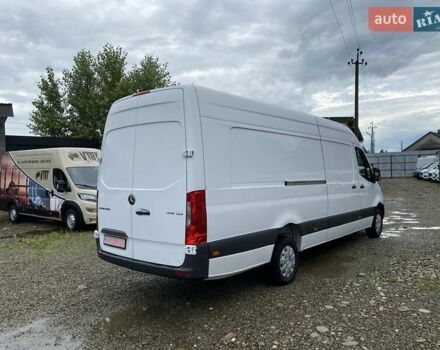 Белый Мерседес Sprinter, объемом двигателя 2.2 л и пробегом 148 тыс. км за 23999 $, фото 15 на Automoto.ua