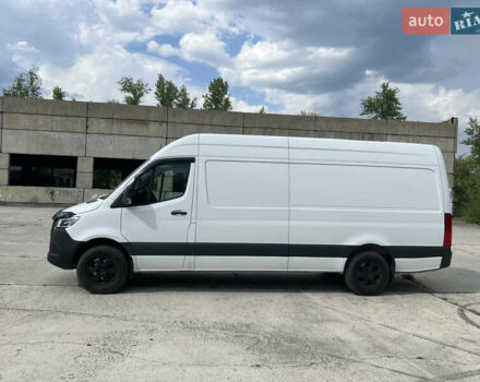 Белый Мерседес Sprinter, объемом двигателя 2.99 л и пробегом 32 тыс. км за 49900 $, фото 2 на Automoto.ua