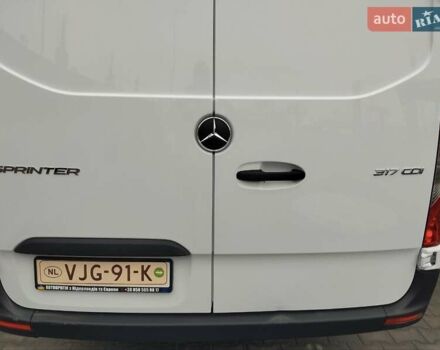 Белый Мерседес Sprinter, объемом двигателя 2 л и пробегом 333 тыс. км за 28540 $, фото 43 на Automoto.ua