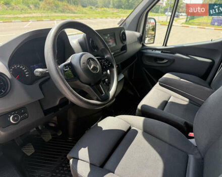 Белый Мерседес Sprinter, объемом двигателя 2.14 л и пробегом 188 тыс. км за 24900 $, фото 8 на Automoto.ua