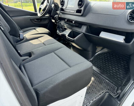 Белый Мерседес Sprinter, объемом двигателя 2.2 л и пробегом 236 тыс. км за 22750 $, фото 39 на Automoto.ua