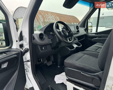 Белый Мерседес Sprinter, объемом двигателя 2.2 л и пробегом 245 тыс. км за 26900 $, фото 9 на Automoto.ua