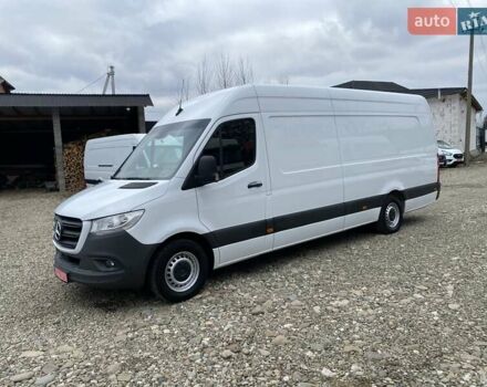 Белый Мерседес Sprinter, объемом двигателя 0 л и пробегом 198 тыс. км за 27850 $, фото 3 на Automoto.ua