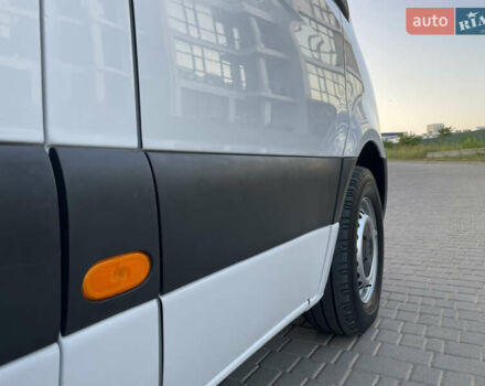 Белый Мерседес Sprinter, объемом двигателя 2.2 л и пробегом 267 тыс. км за 20999 $, фото 25 на Automoto.ua