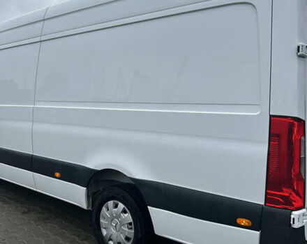 Білий Мерседес Sprinter, об'ємом двигуна 1.95 л та пробігом 242 тис. км за 27600 $, фото 2 на Automoto.ua