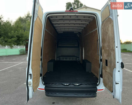 Белый Мерседес Sprinter, объемом двигателя 2.2 л и пробегом 267 тыс. км за 26500 $, фото 136 на Automoto.ua